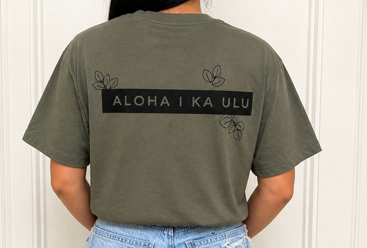 Crop Top-Embrace Shortstack Hawai`i Collab