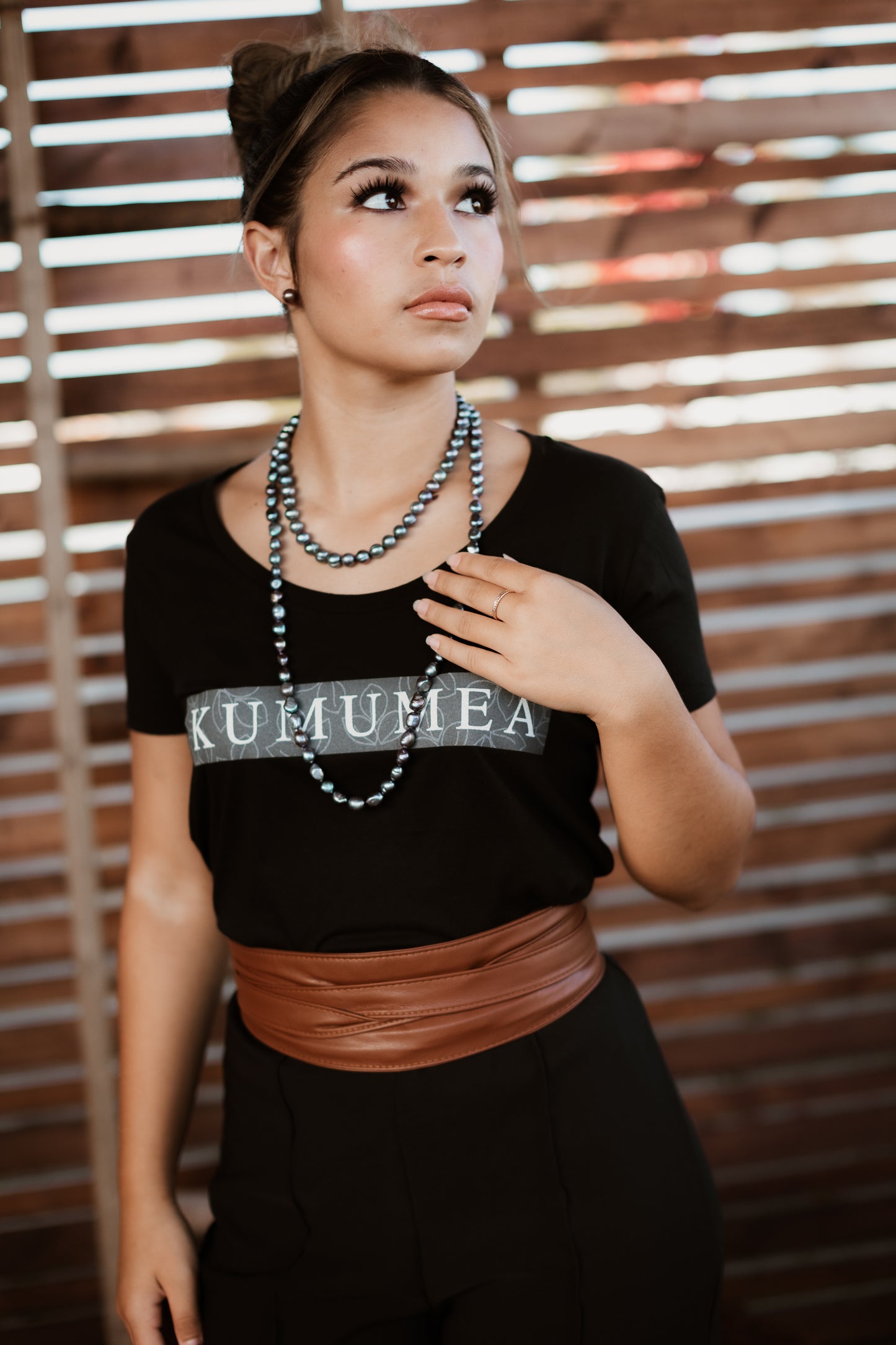 Womenʻs Tee-Kumumea Black