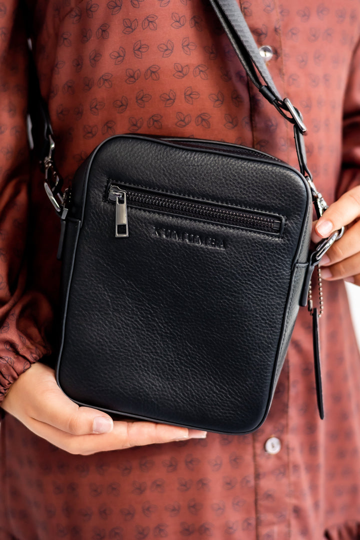 Ho`okele Crossbody Bag